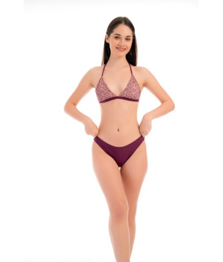 RUKOMAYO BORDO DESENLİ BOYUNDAN BAĞLAMALI LYCRA KUMAŞ ÜÇGEN BİKİNİ